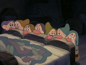 snow white dwarfs bed